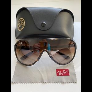 Rayban modern aviators, like NEW $45